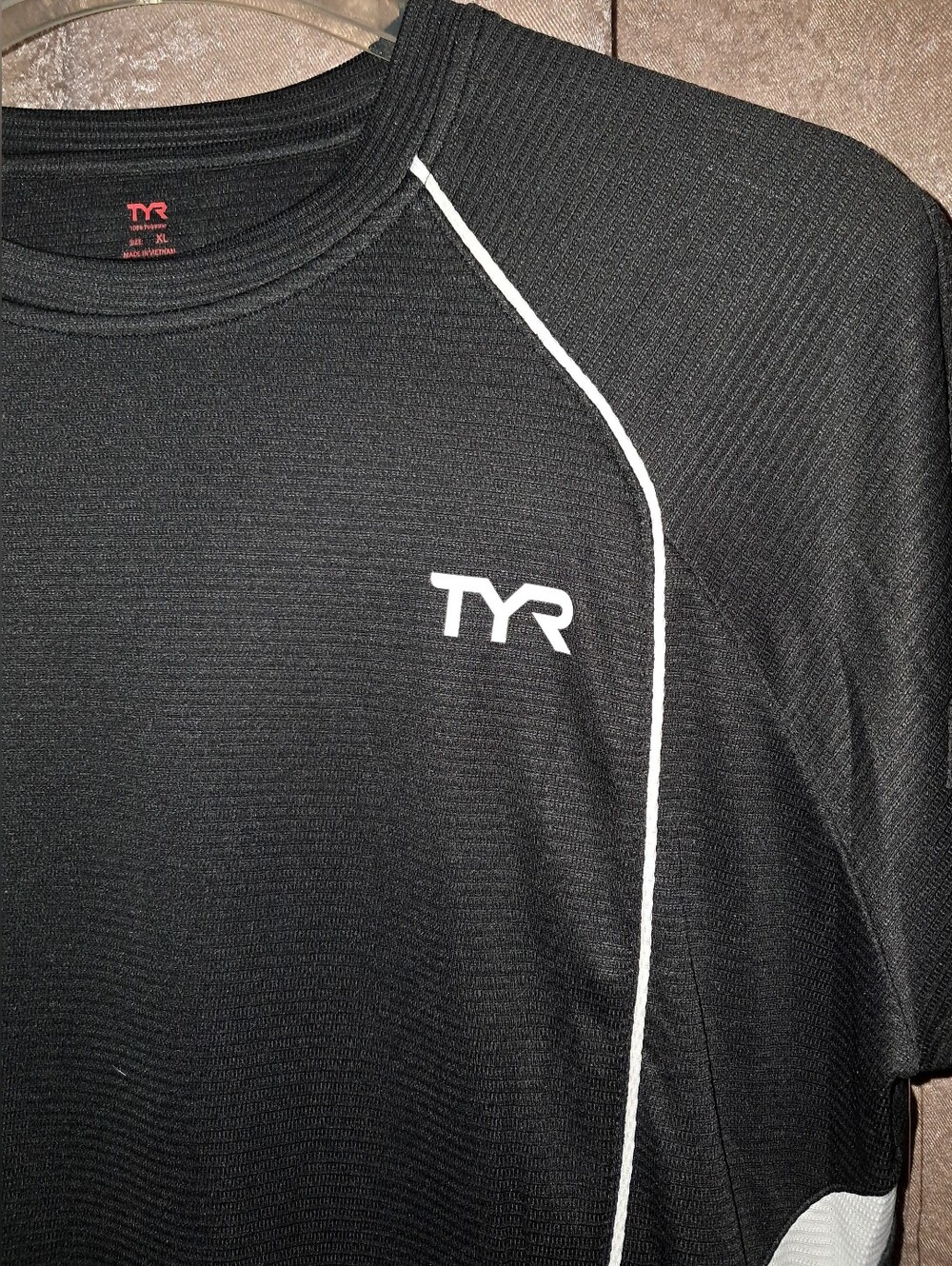 TYR COMPETITOR COLLECTION - Picture 2 of 9